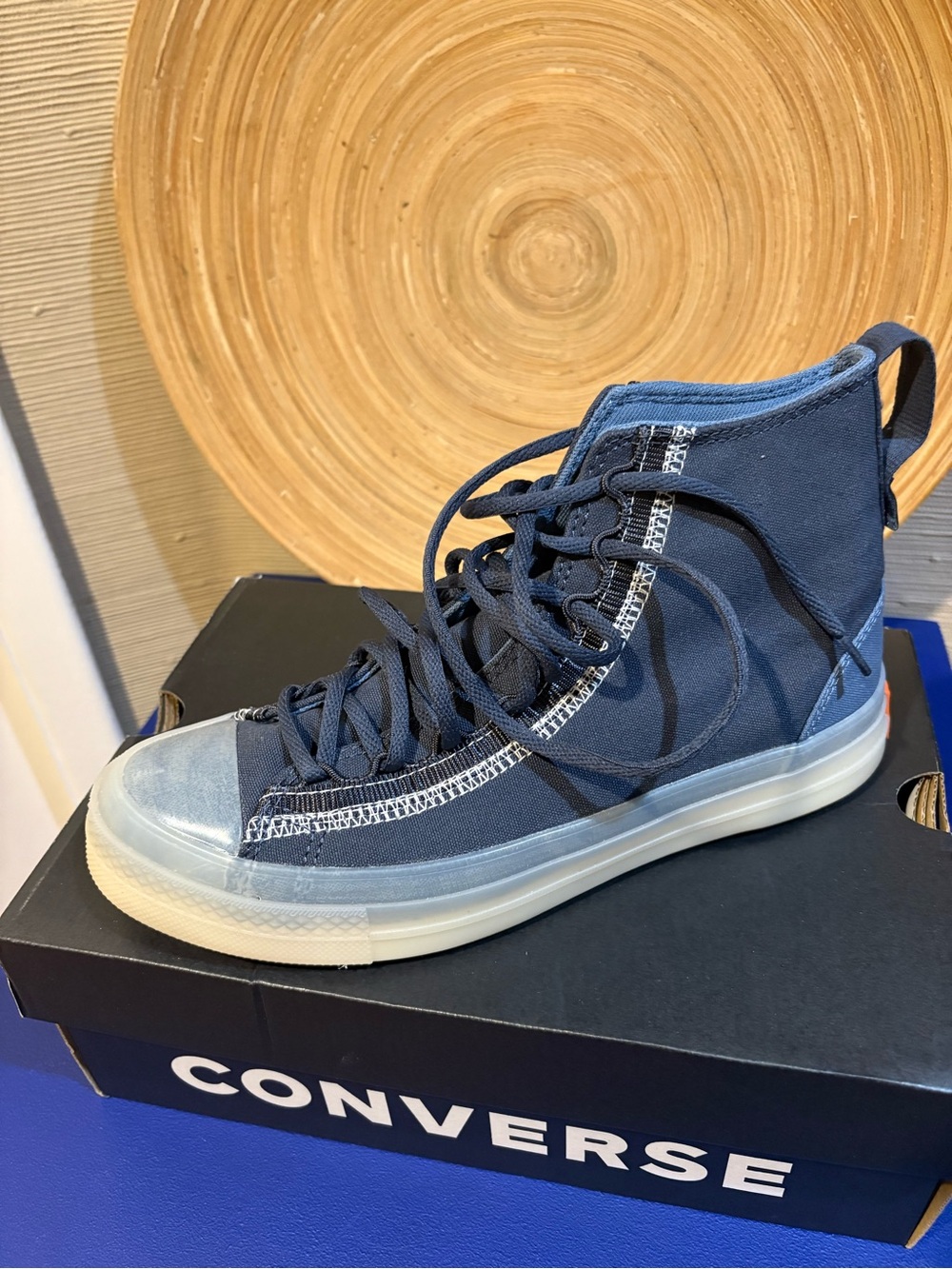 Converse Women's Navy and Light Blue High-Top Sneakers - Picture 2 of 5